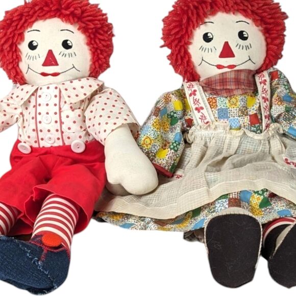Vintage Handmade Raggedy Ann and Andy Dolls: 20 Inch Collectible Toys - Picture 2 of 10